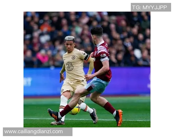 世体：埃永巴望冬窗就转会，皇马、曼市双雄、枪手也在重视他